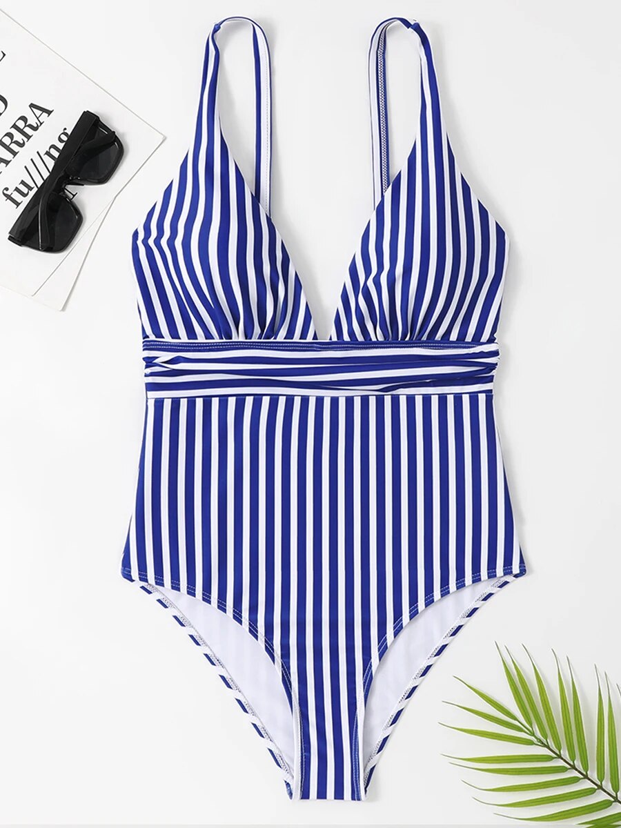 Sally™ | Stylischer gestreifter Badeanzug